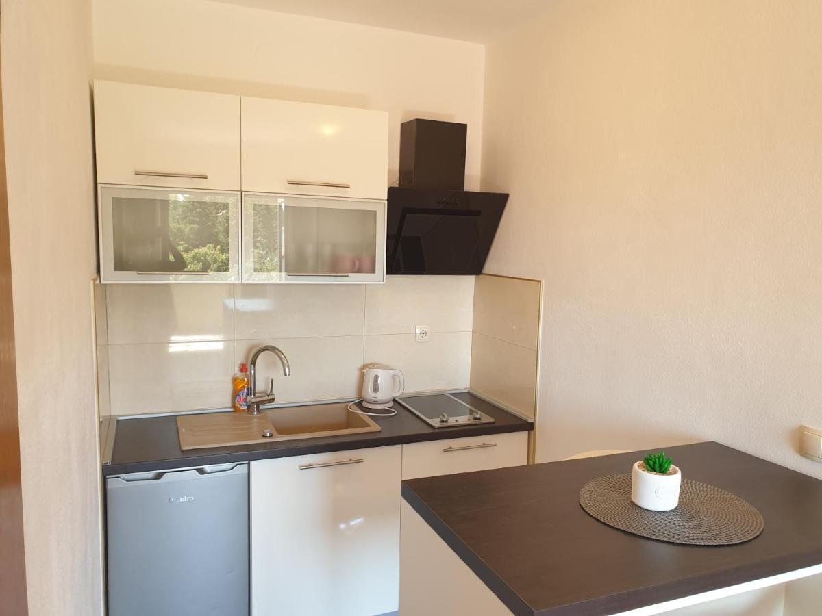 Apartmani Goga Starigrad Paklenica Luaran gambar