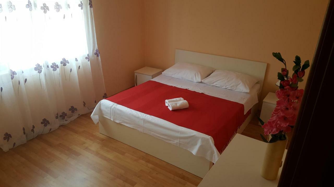 Apartmani Goga Starigrad Paklenica Luaran gambar