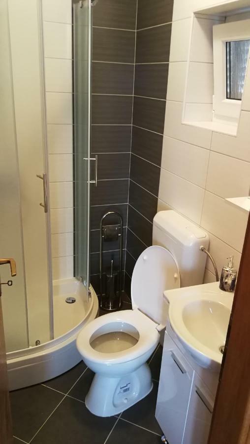 Apartmani Goga Starigrad Paklenica Luaran gambar