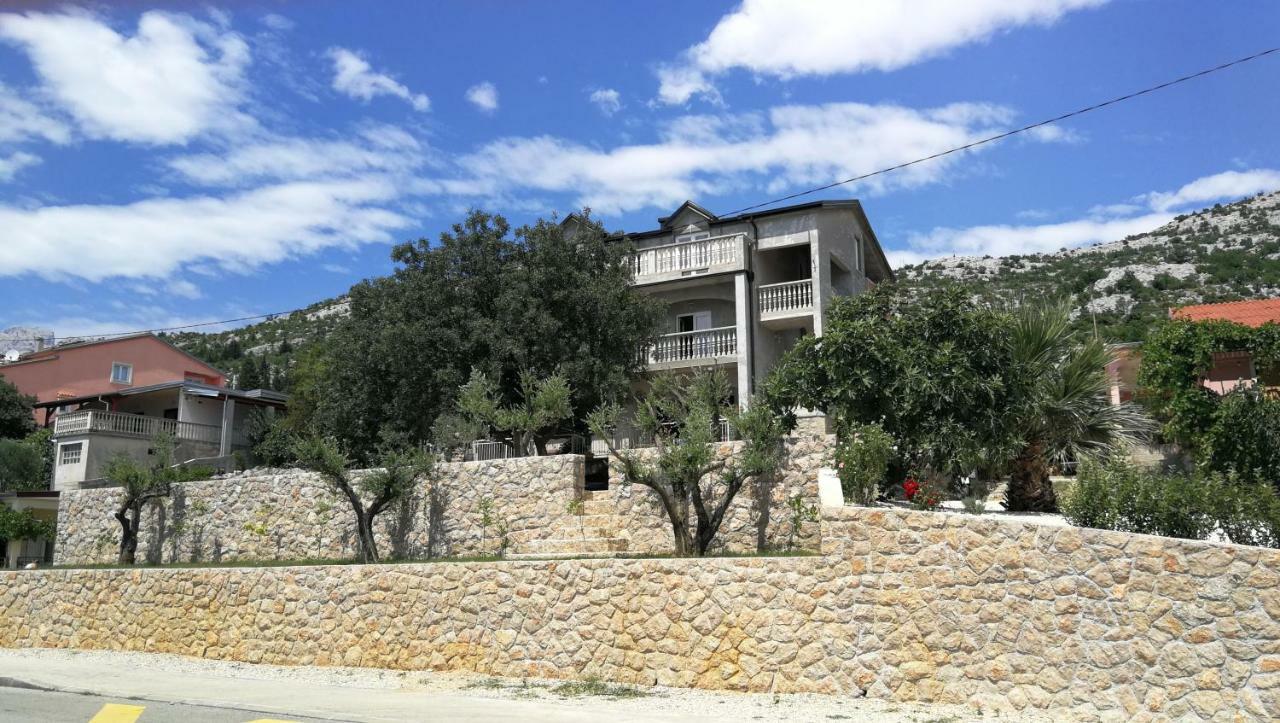Apartmani Goga Starigrad Paklenica Luaran gambar